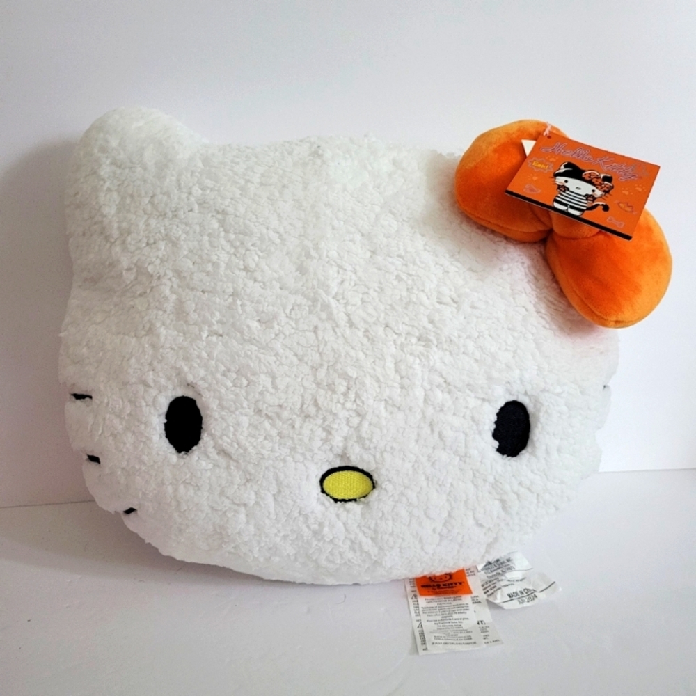 Brand new with tags Hello Kitty halloween pillow